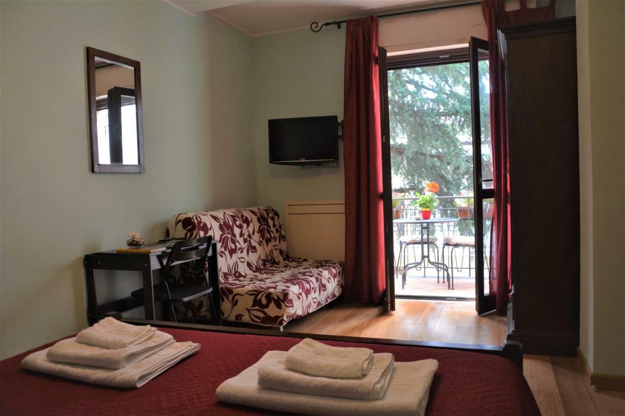 ניקולוסי B&B Betulla Dell'Etna מראה חיצוני תמונה